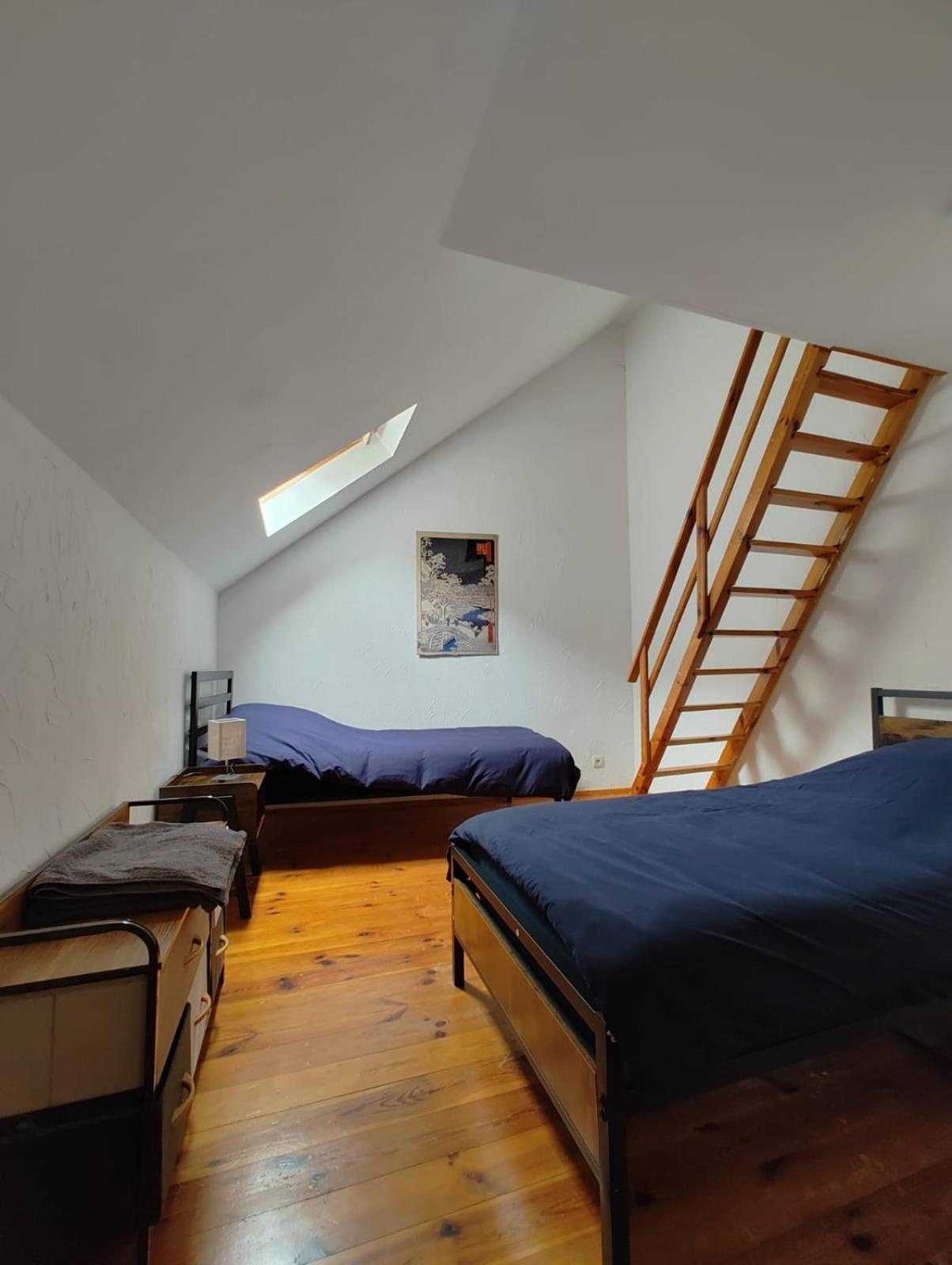 Cosy Appartement 2 Chambres Pont-de-lʼArche Kültér fotó